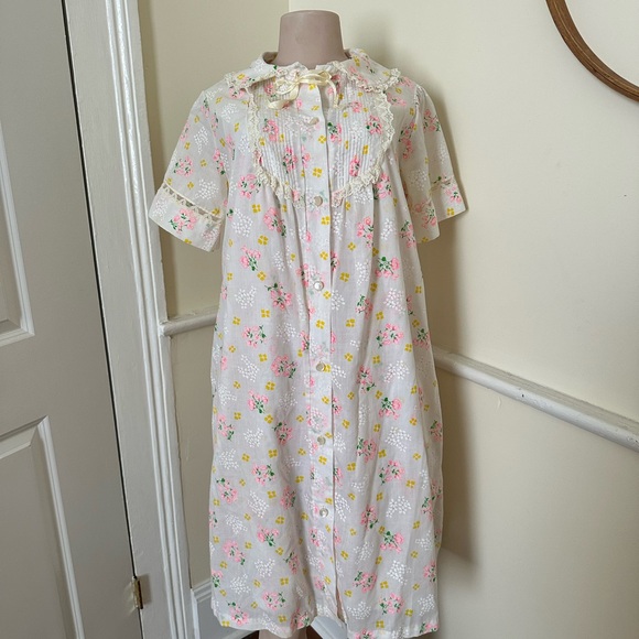 Vintage union made Peignoir set cottage core - Picture 2 of 16